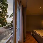 Muse Luxury بيت ضيافة زادار