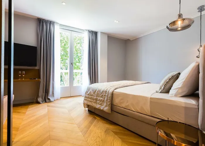 Guest house Muse Luxury 4*